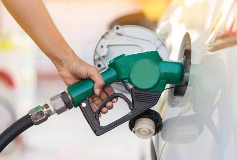 علت روشن نشدن خودرو بعد از سوخت‌گیری چیست؟